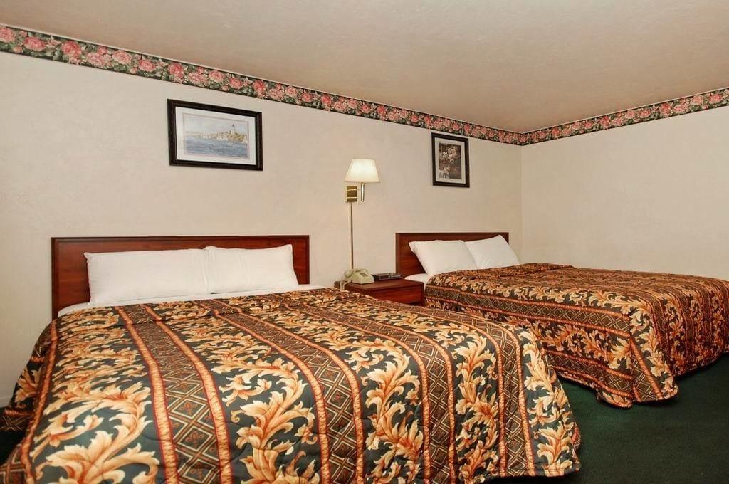 Stone Inn Extended Stay U Of A Τούσον Εξωτερικό φωτογραφία