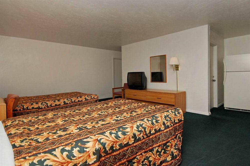 Stone Inn Extended Stay U Of A Τούσον Εξωτερικό φωτογραφία